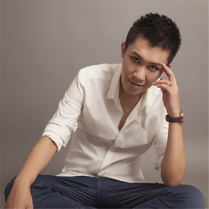 国产成人久久蜜一区二区
