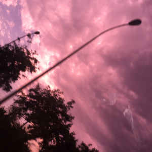 国产成人久久蜜一区二区
